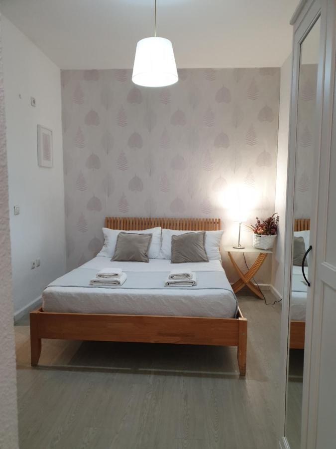 Apartamento Los Alfares De Triana Lejlighed Sevilla Eksteriør billede